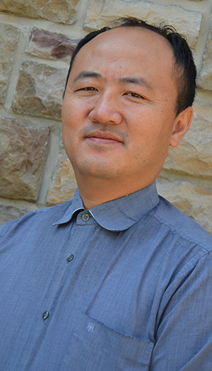 Xiaosong Li headshot