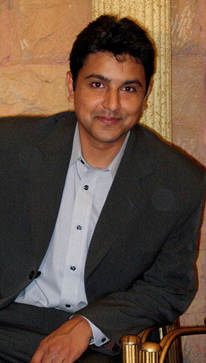 Syed Rizvi headshot