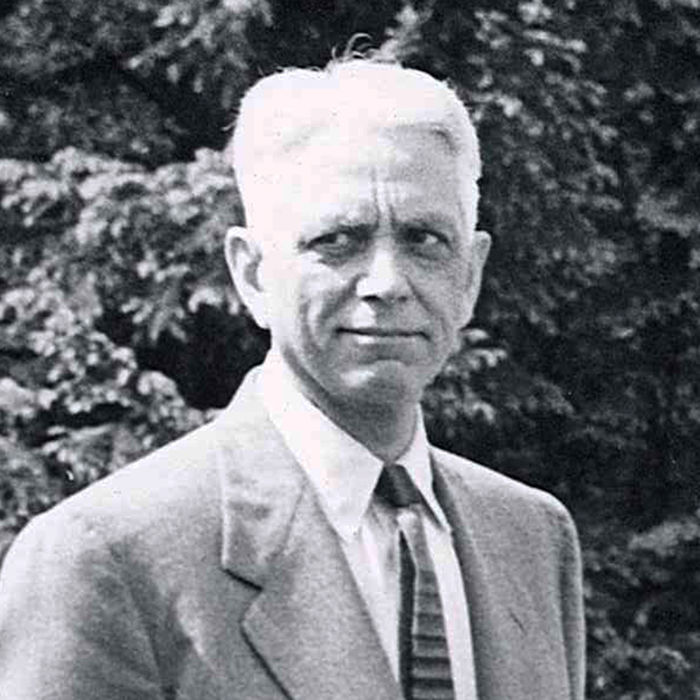 Robert E. Eiche
