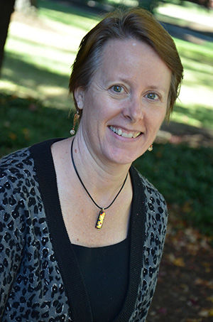 KT Huckabee headshot