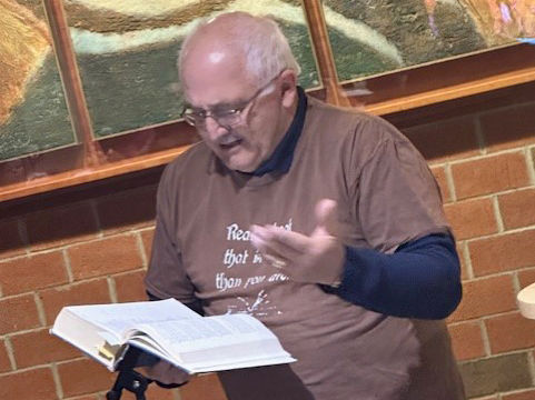 Penn State Altoona Emeritus English professor Tom Liszka reads Edmund Spenser's Sonnet 54.