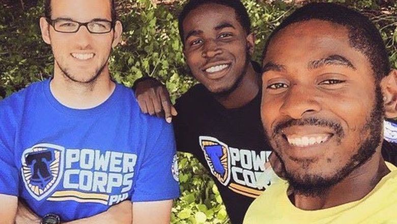 Alumnus Dan Brown and friends