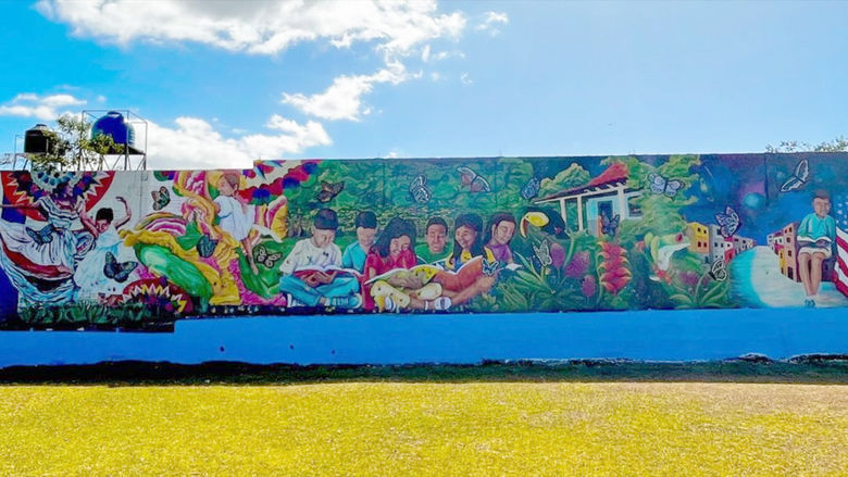 A mural spearheaded by Pam Etters near the Pacifica Fernandez Elementary School in Costa Rica