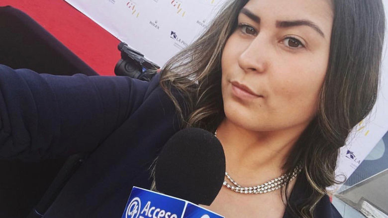 Rivera Chardon works an event for Acceso Total.