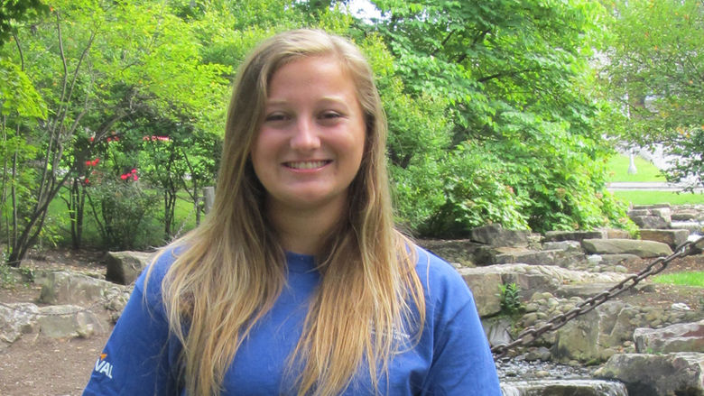 Resident Assistant Keely Houseknecht