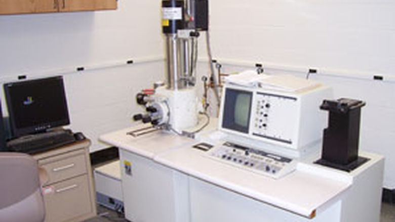 Scanning Electron Microscope (LaB6 - SEM)