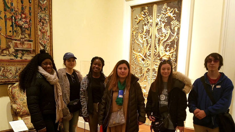 Imene Belhassen with French and Arabic students in NYC