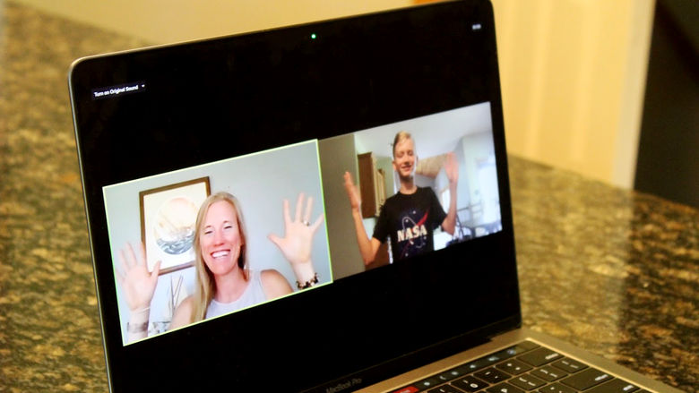 Heidi Manfred conducts a virtual therapy session