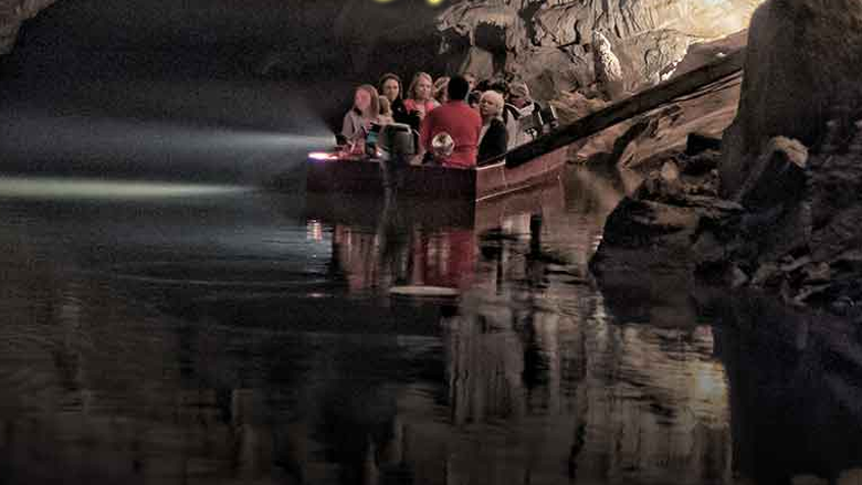 Penn’s Cave and Wildlife Park