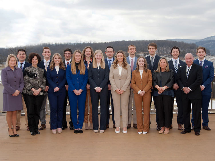 Student inductees into Altoona's Sheetz Fellows program pose for a photo 