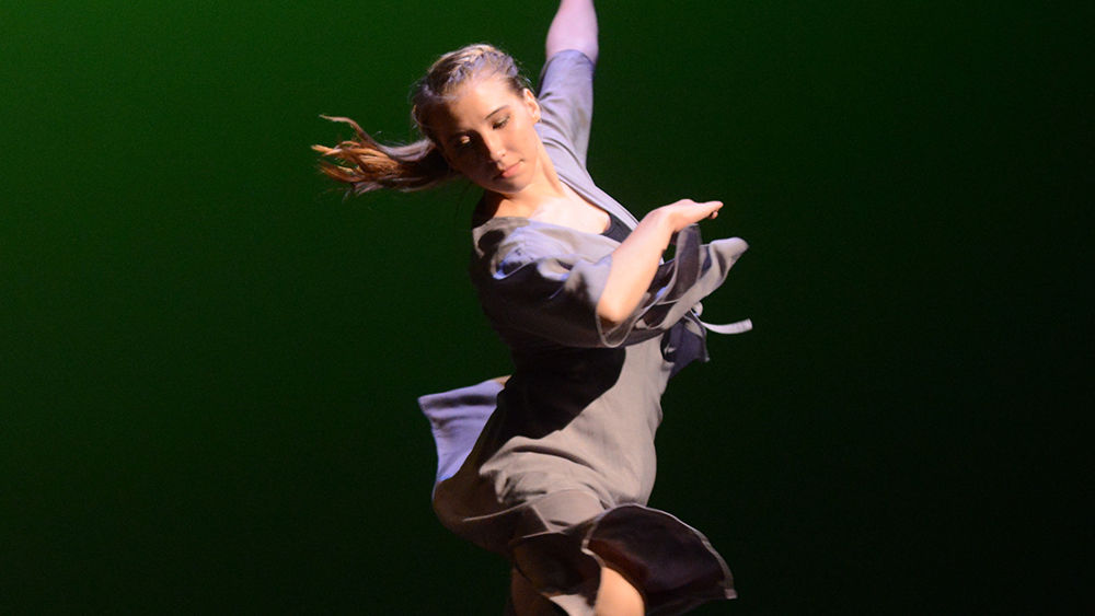 An Ivyside Dance Ensemble dancer