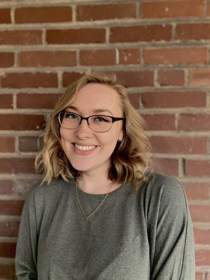 A headshot of Raya Kenepp