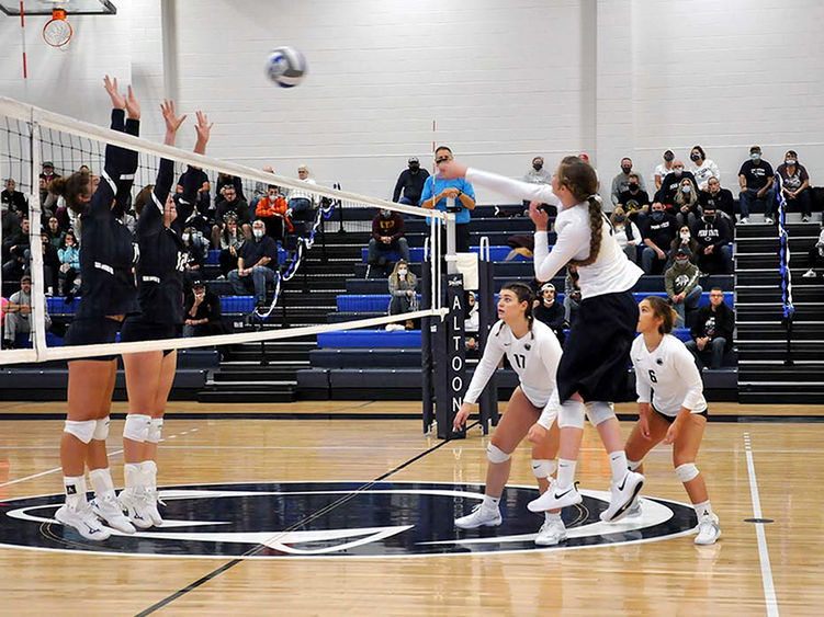 Penn State Altoona women's volleyball team in action